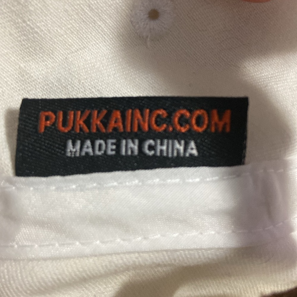 SixHundredFour White Cap with Black Embroidered Designer Tag - Picture 9 of 11